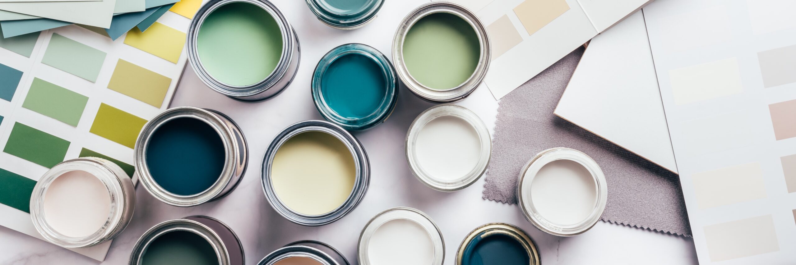 The Differences Between Exterior and Interior Paint; Can You Mix?