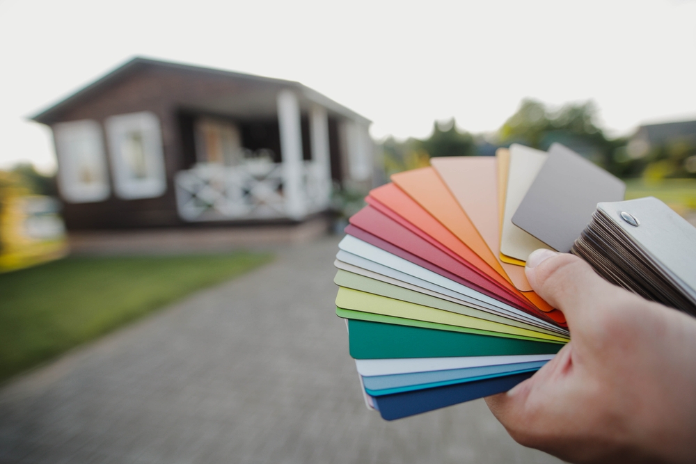 Master the Curb Appeal: How to Choose Exterior Paint Colors for Your Home